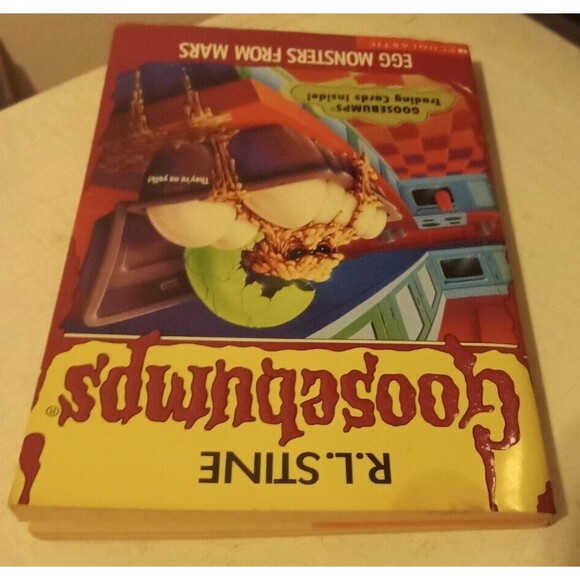 R.L. Stine's Goosebumps Book #42 Egg Monsters From Mars Preowned - Picture 8 of 11